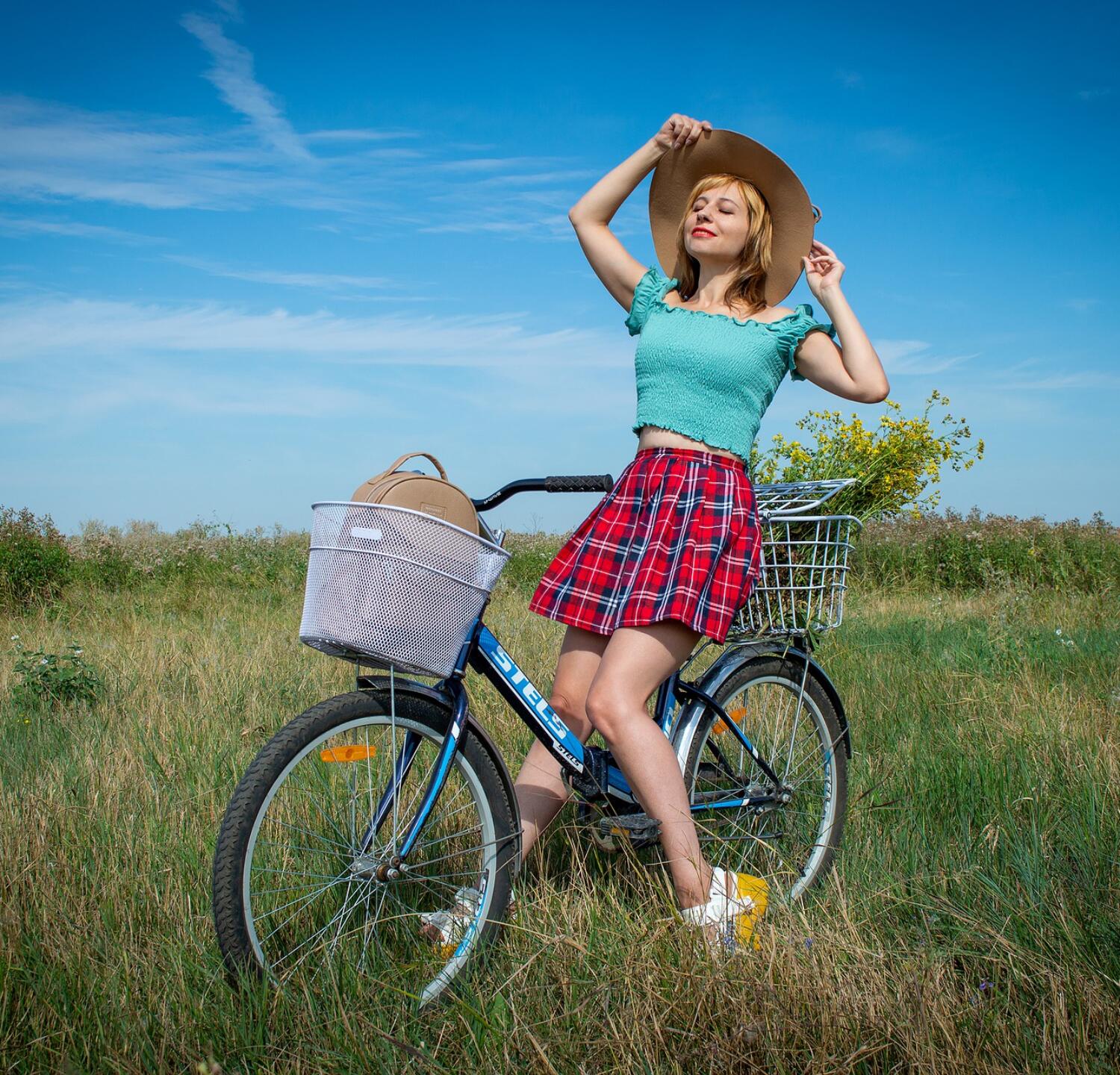 outdoors-6543661_1920